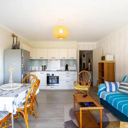 Le Marbello By Interhome Le Lavandou