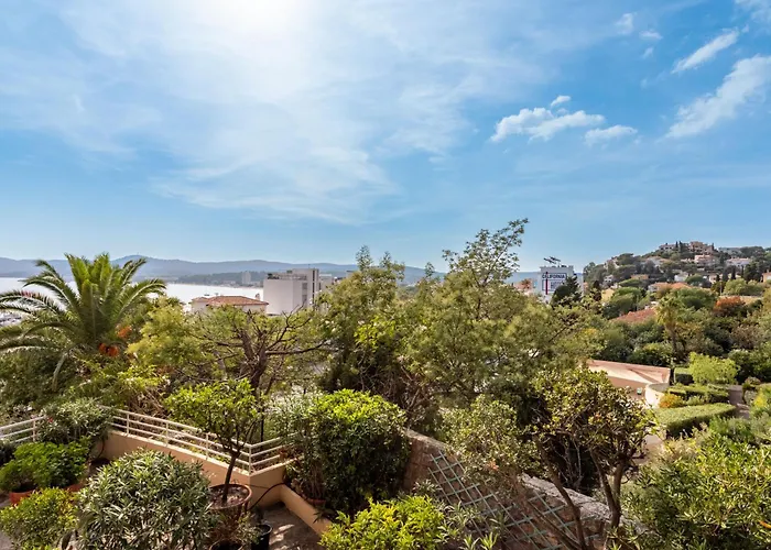 Le Marbello By Interhome Le Lavandou